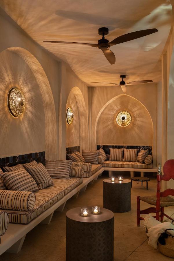Pajaro Rebelde Bed and Breakfast Σεβίλλη Εξωτερικό φωτογραφία