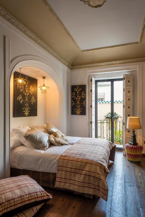 Pajaro Rebelde Bed and Breakfast Σεβίλλη Εξωτερικό φωτογραφία