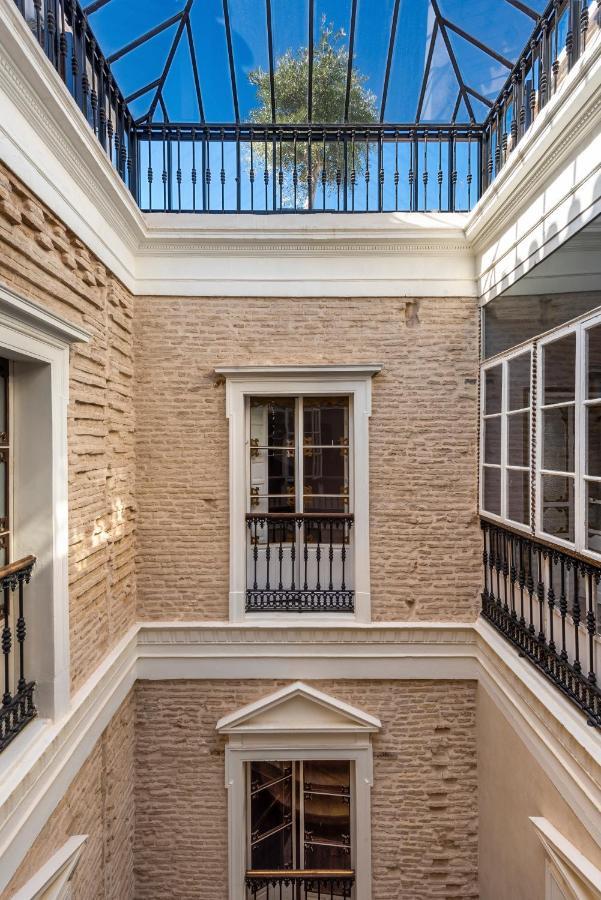 Pajaro Rebelde Bed and Breakfast Σεβίλλη Εξωτερικό φωτογραφία