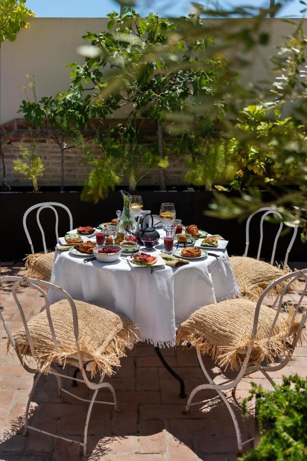 Pajaro Rebelde Bed and Breakfast Σεβίλλη Εξωτερικό φωτογραφία