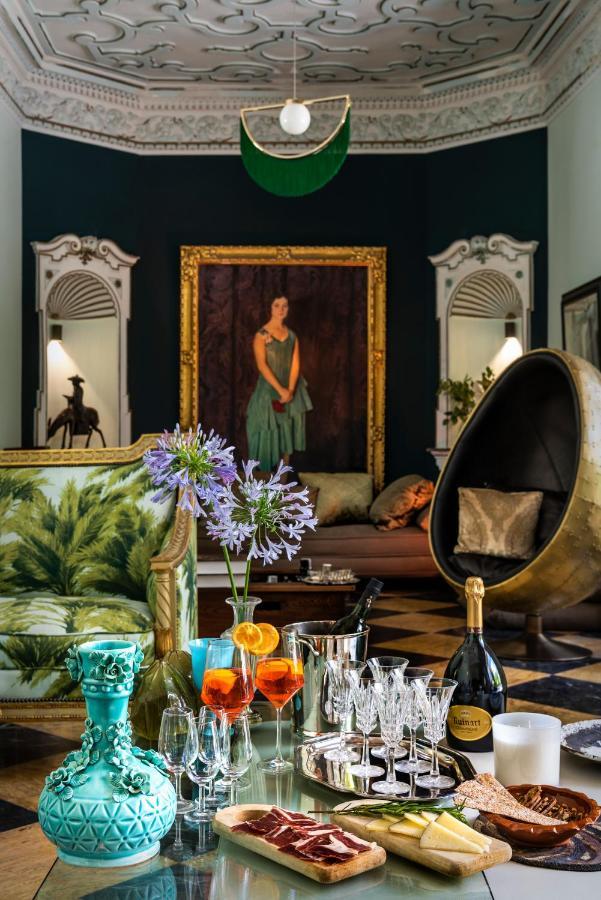 Pajaro Rebelde Bed and Breakfast Σεβίλλη Εξωτερικό φωτογραφία