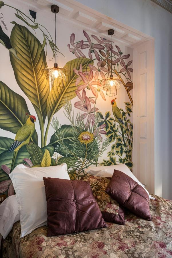 Pajaro Rebelde Bed and Breakfast Σεβίλλη Εξωτερικό φωτογραφία